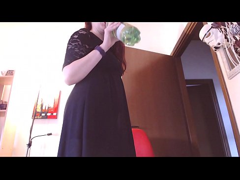 ❤️ 一個愛骯髒甜美內褲的順從奴隸,看完這個視頻就被強迫自慰了! 性愛視頻 在我們 ️❤